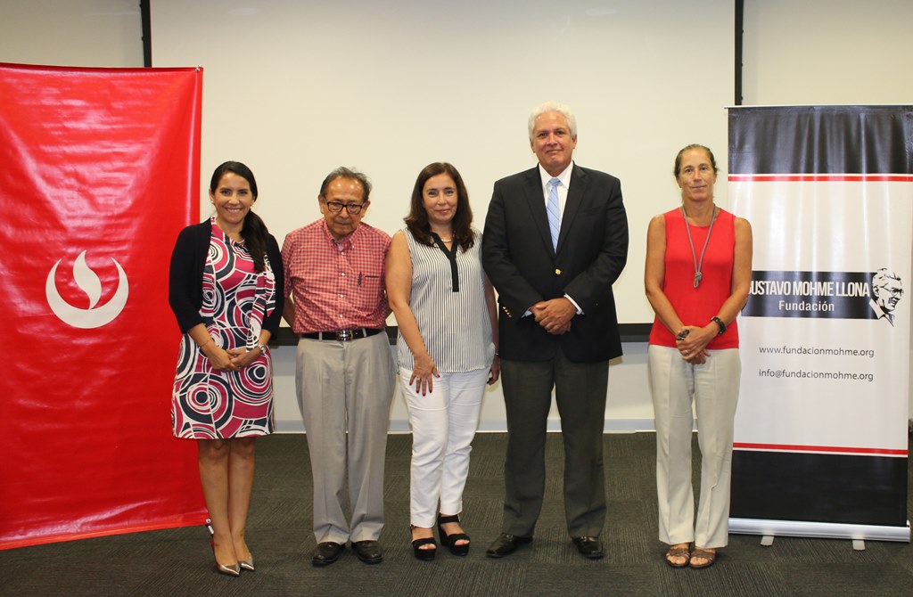 UPC y Fundación Gustavo Mohme Llona dictaron taller a periodistas de todo el país