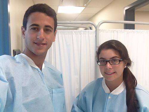 USA: Alumnos de Escuela de Odontología UPC realizan rotaciones en diversas instituciones hospitalarias en Miami