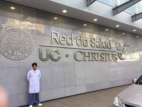 Alumnos de la carrera de Medicina siguen desarrollando competencias, ahora en Chile