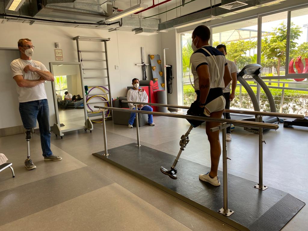Start-up alemana Horus Prosthetics elaboró prótesis para la Asociación Nacional de Fútbol de Amputados en el Centro Universitario de Salud de la UPC.