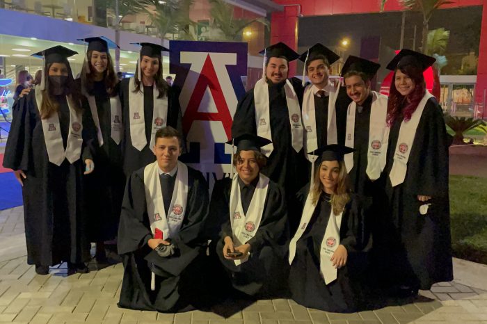 Alumnos de UPC reciben Bachelor’s Degree de The University of Arizona