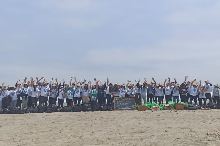 UPC participa en limpieza de playa organizado por Conservación Internacional Perú, Fundación Coca Cola y LOOP