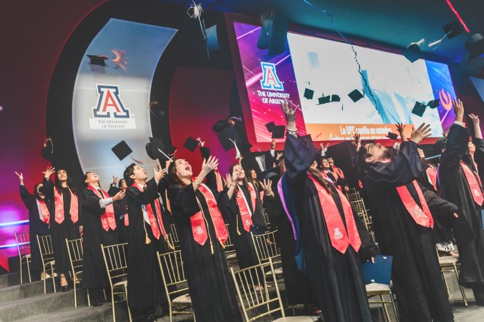 Segunda promoción de UPC-Arizona obtiene Bachelor's Degree y primera promoción alcanza Master's Degree de The University of Arizona