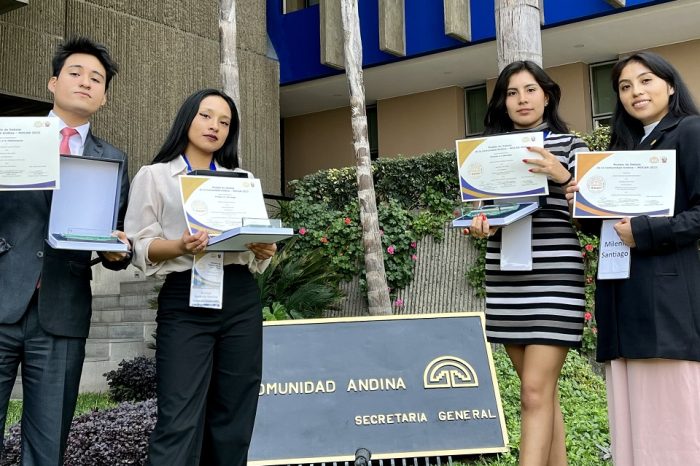 Alumnos UPC son premiados en el Modelo de Debate de la Comunidad Andina (CAN)